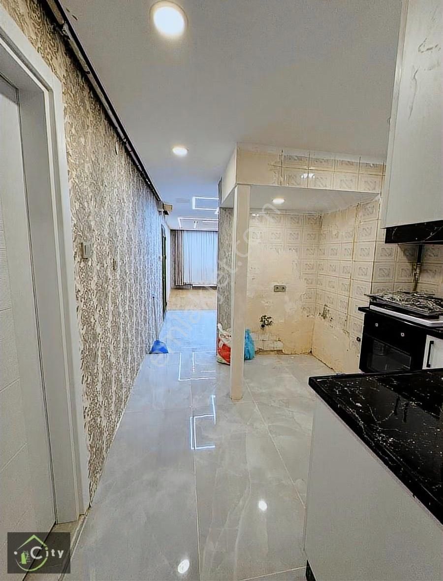 Findikzada Satılık Boş Daire Full Yapılıdi 2+1 1 Kat - Görsel 7