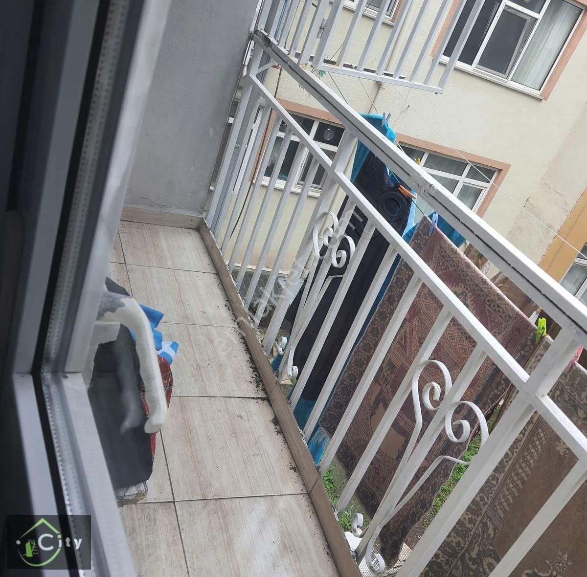 Şehremini Mah 2+1 ...85. M2 .1. Ara Kat Daire - Görsel 2