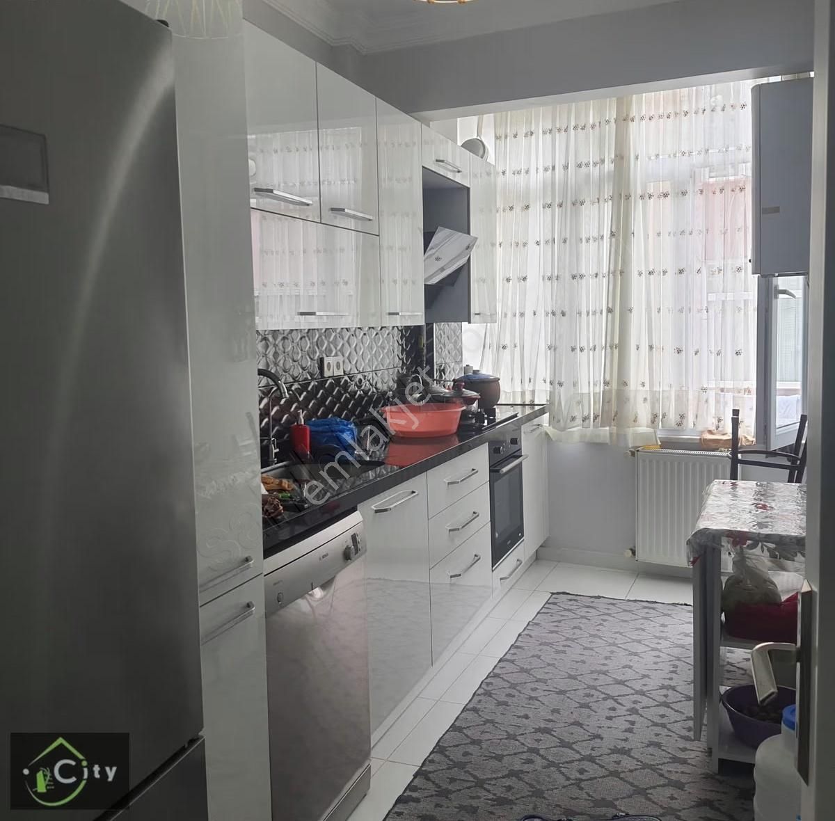 Şehremini Mah 2+1 ...85. M2 .1. Ara Kat Daire - Görsel 16