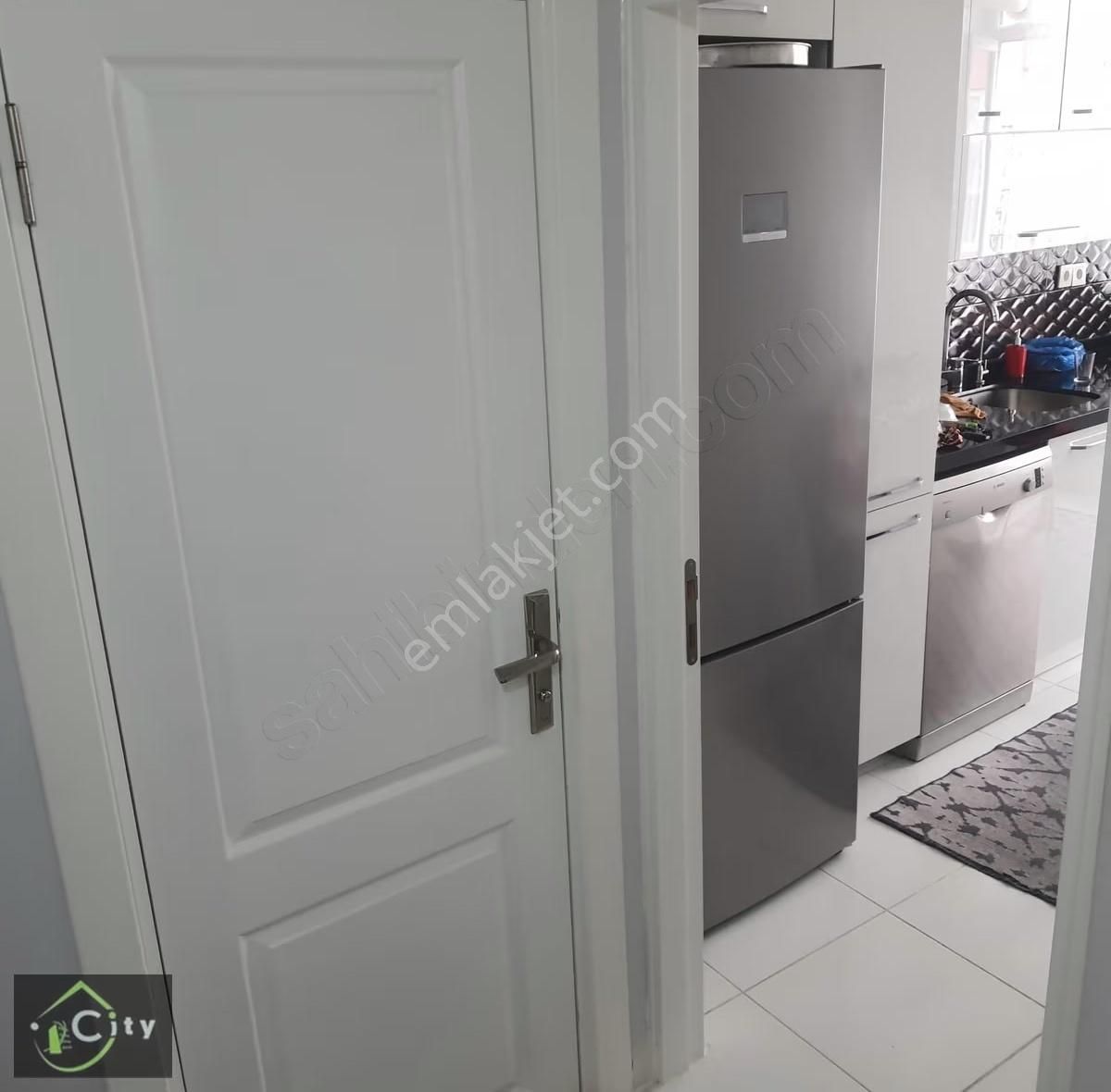 Şehremini Mah 2+1 ...85. M2 .1. Ara Kat Daire - Görsel 11