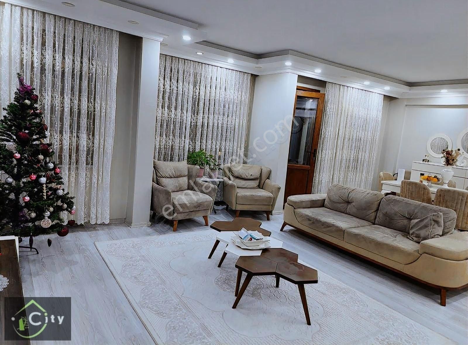 Alipaşa Cadsi Cada Üstü Satılık 3+1 3kat Full Yapıldı - Görsel 28