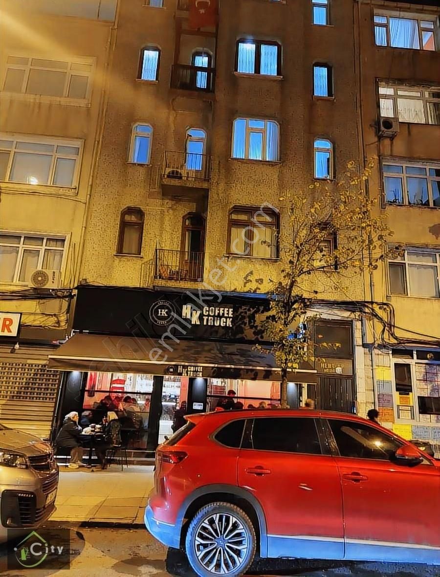 Alipaşa Cadsi Cada Üstü Satılık 3+1 3kat Full Yapıldı - Görsel 34