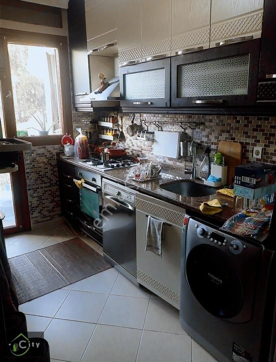 Çukurbostan'da 10 Yıllık Bina Ferah Güzel Geniş Dubleks Daire - Görsel 13