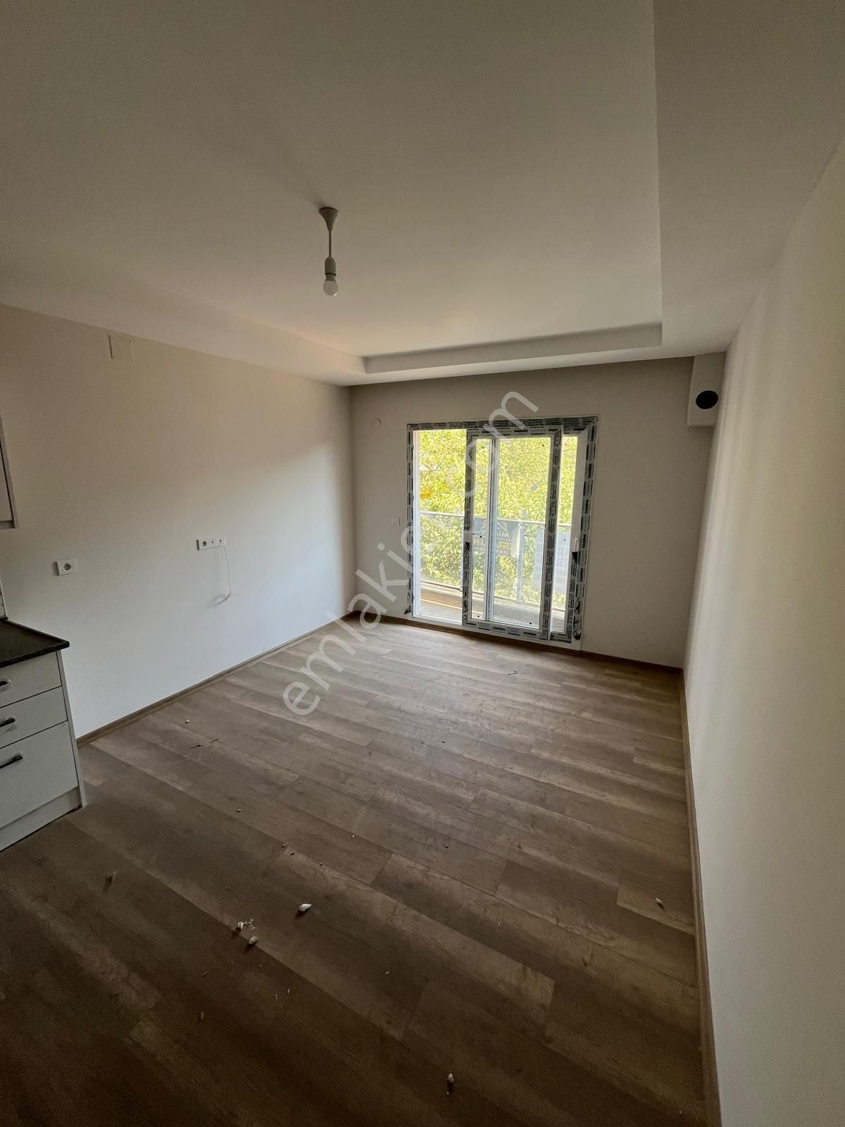 Miray Emlaktan Yenimahallede Doğalgazlı Kiralık 2+1 Daire - Görsel 21