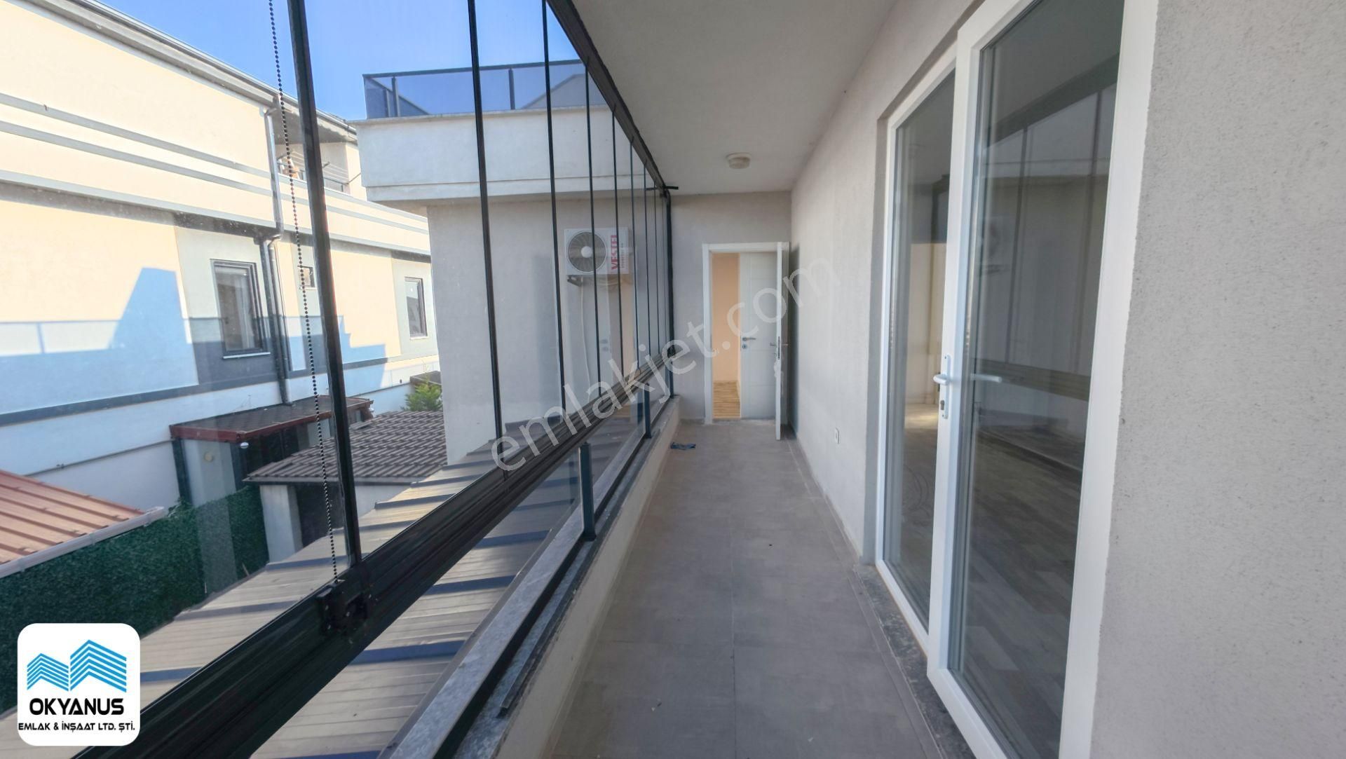 Karasu'da Deniz Manzaralı Müstakil Havuzlu Teraslı 3+1 Villa - Görsel 21