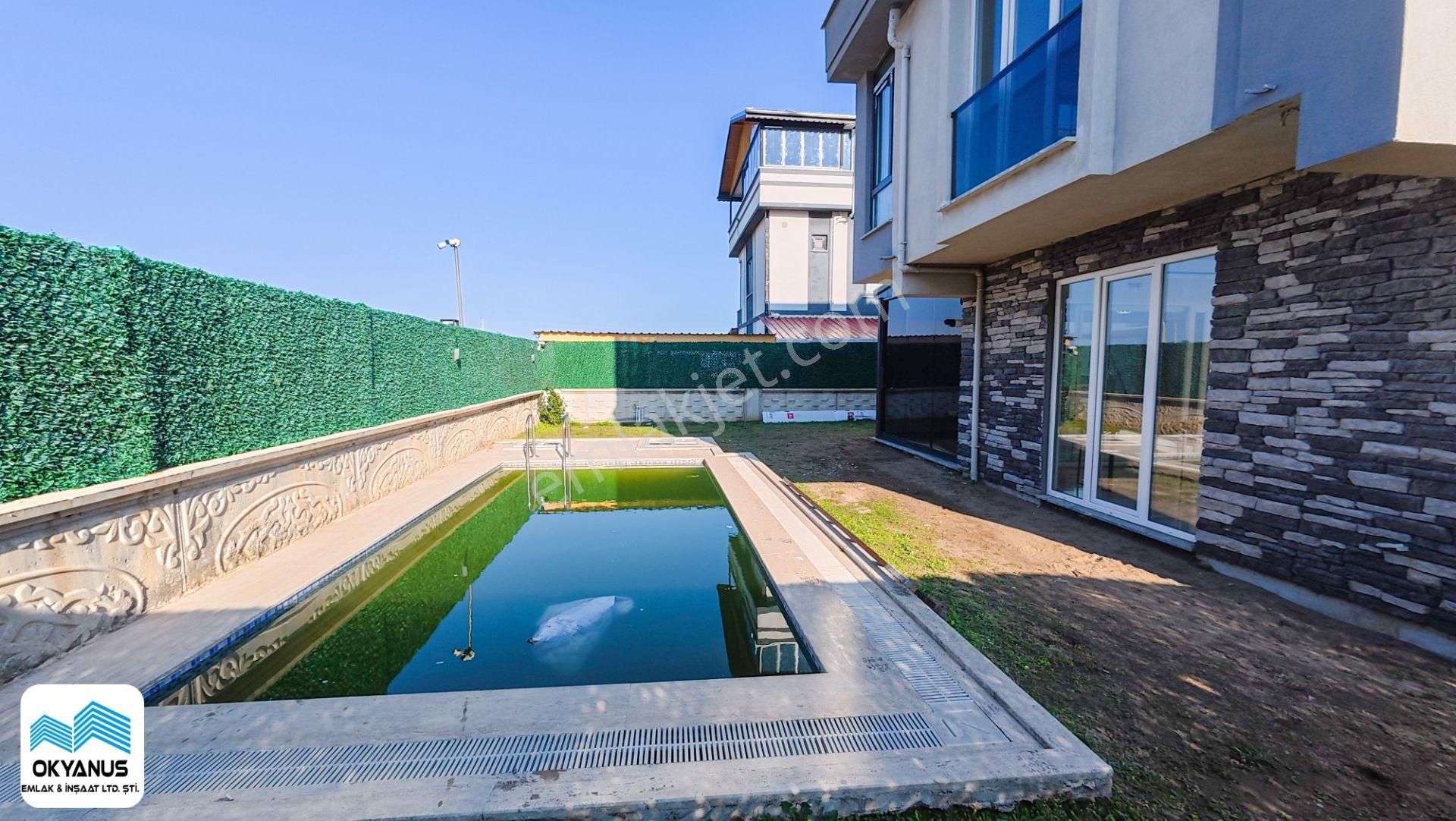 Karasu'da Deniz Manzaralı Müstakil Havuzlu Teraslı 3+1 Villa - Görsel 4