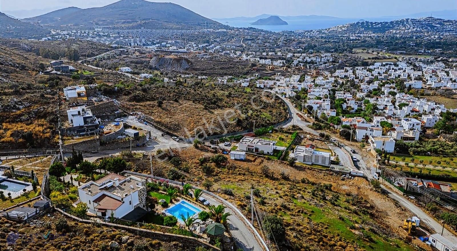 Bodrum Gümüşlük'te 1625m2 Arsa İçerisinde Deniz Manzaralı Villa - Görsel 3