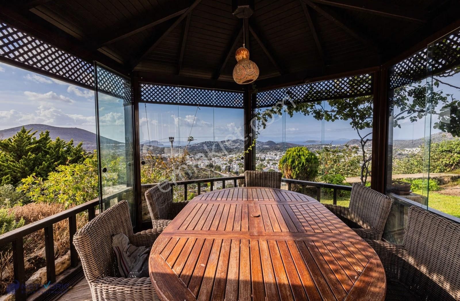 Bodrum Gümüşlük'te 1625m2 Arsa İçerisinde Deniz Manzaralı Villa - Görsel 2