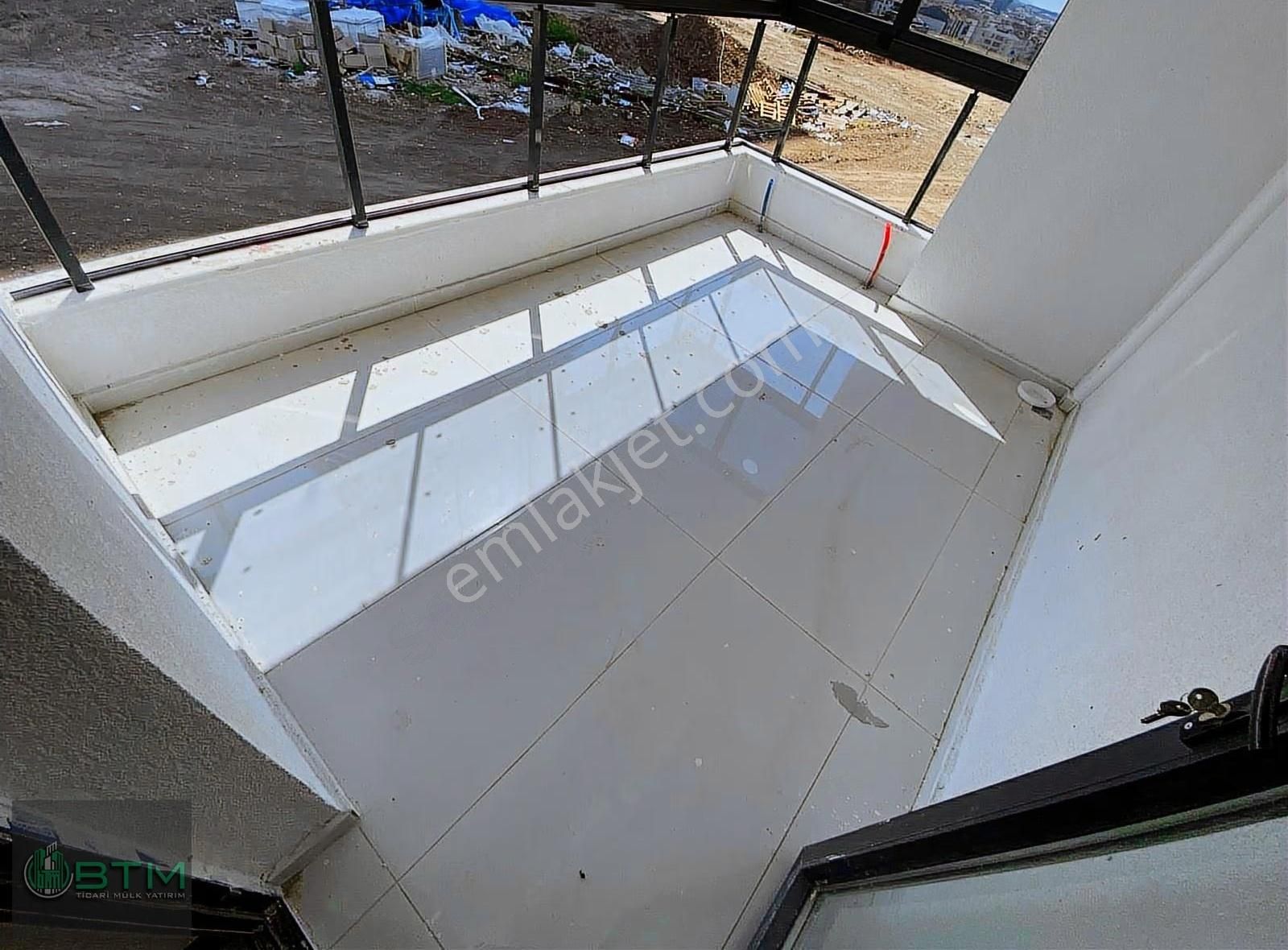 Törekent'te Yılın Son 3+1 Ara Kat Güney-ön-cp. Fırsat Dairesi! - Görsel 2