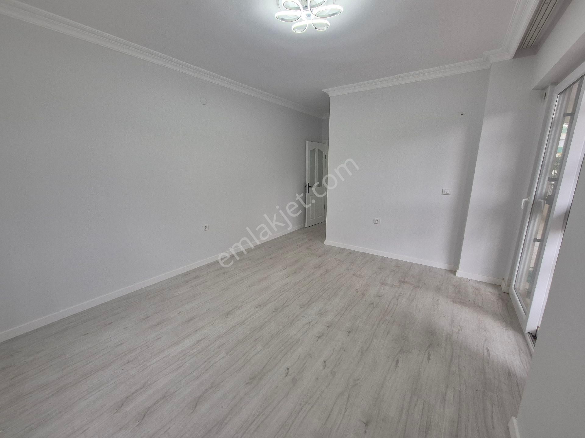 Dıdım De Satılık 2 + 1 Daıre Ayrı Mutfaklı - Görsel 3