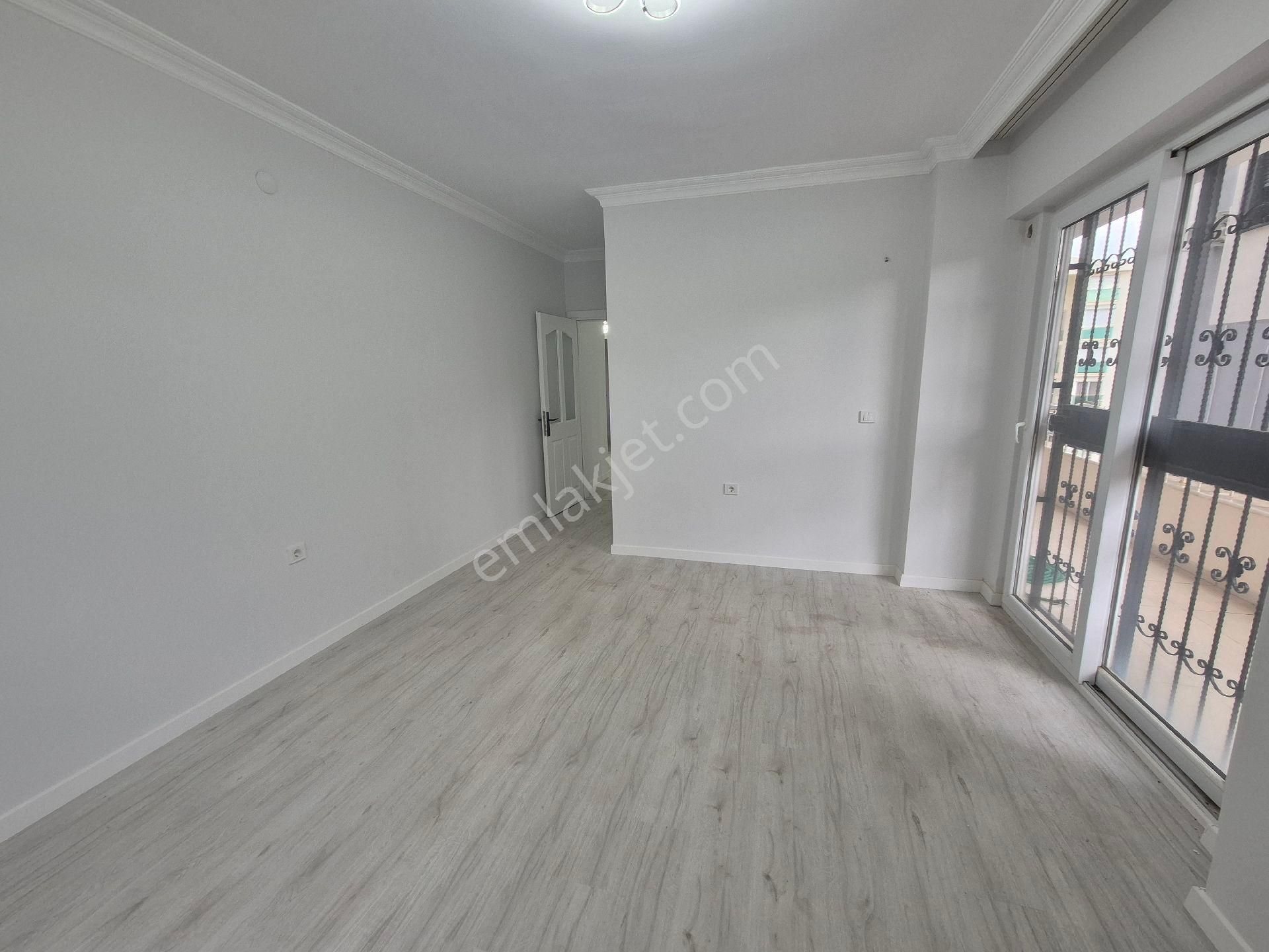 Dıdım De Satılık 2 + 1 Daıre Ayrı Mutfaklı - Görsel 4