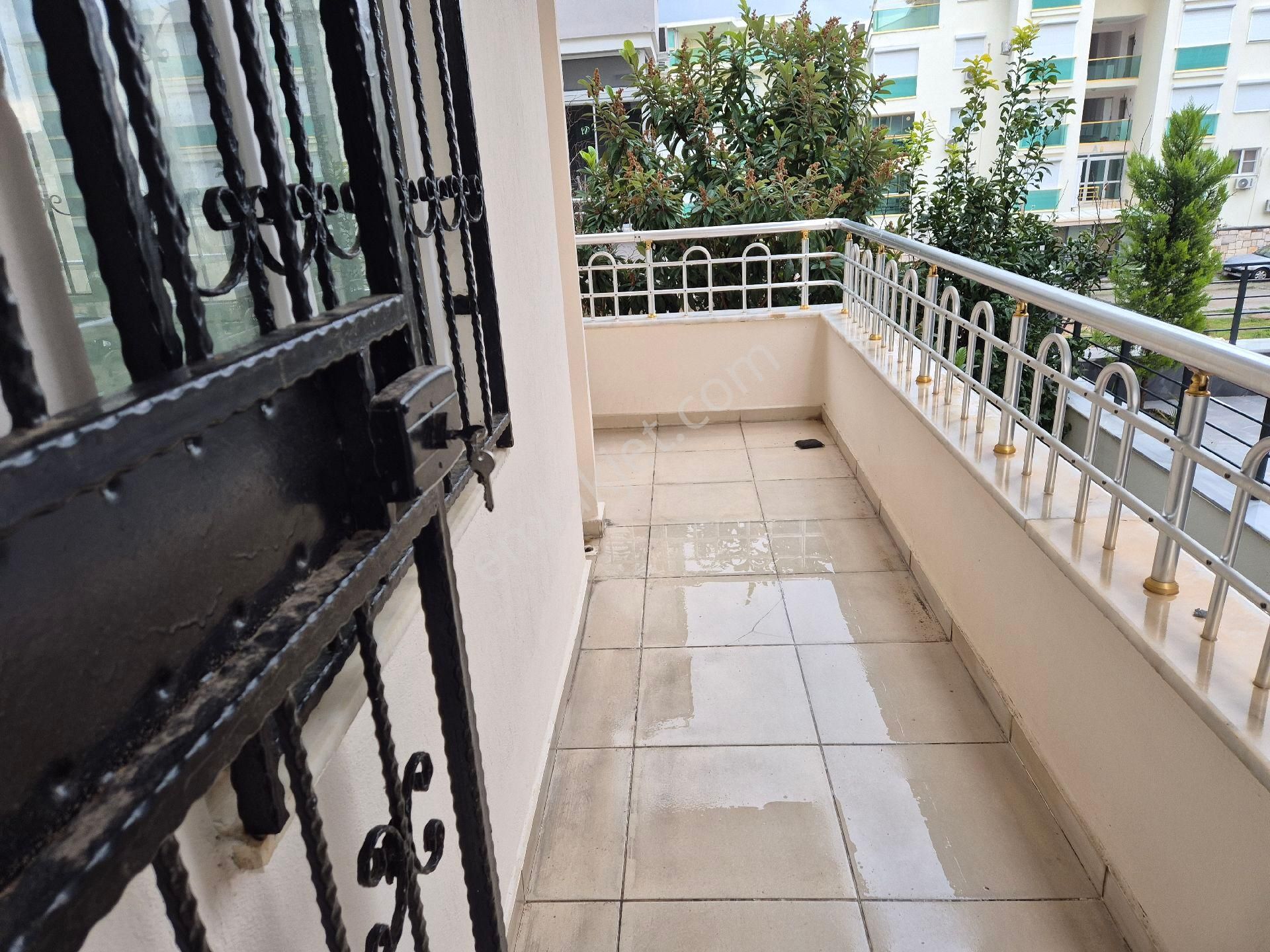 Dıdım De Satılık 2 + 1 Daıre Ayrı Mutfaklı