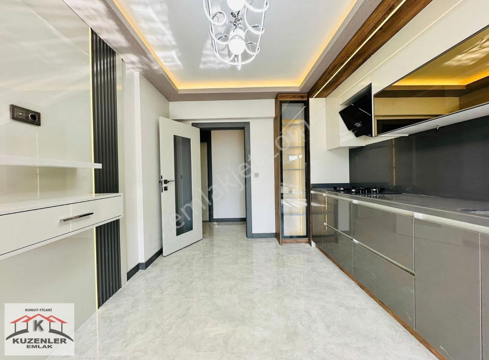 Kuzenler Emlak'tn Havaalanı Yolunda Site İçinde 13 Kat Lüks Dair - Görsel 16