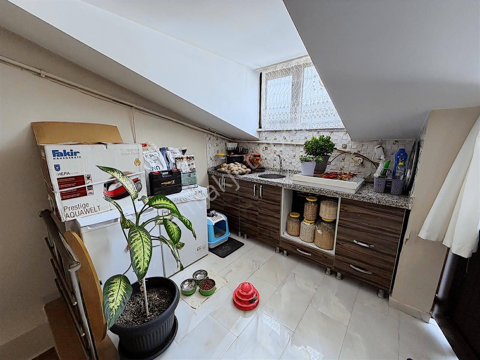 Gültepe'de 3+1 Satılık Asansörlü Teraslı Dubleks Daire - Görsel 6