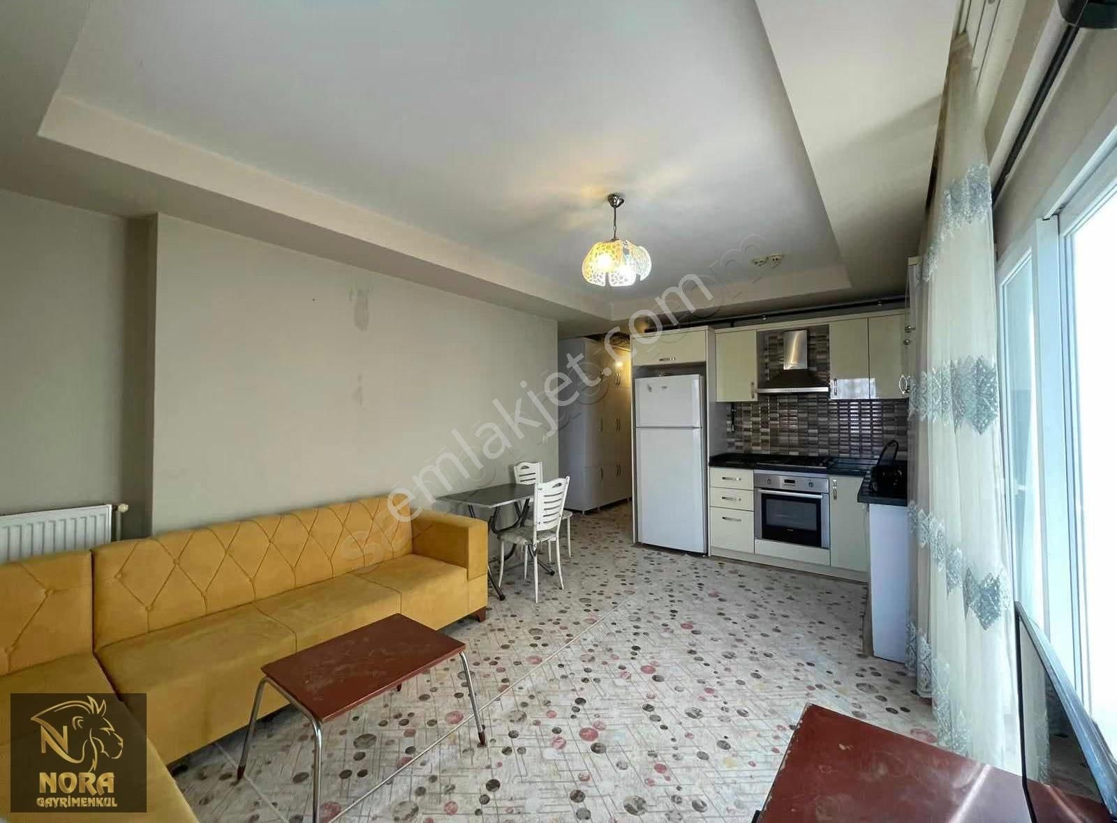 Nora Dan Üni Cad. 1+1 Doğalgazlı Ve Geniş Oturumu Daire