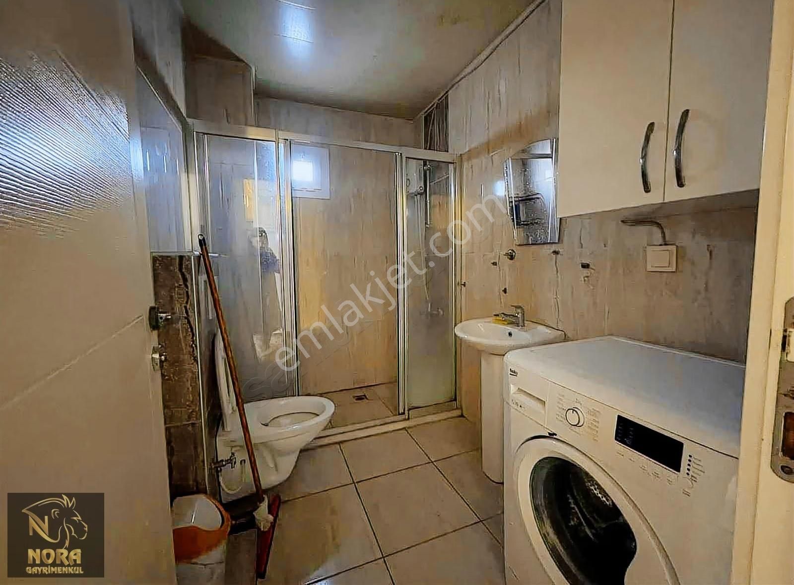 Nora Dan Üni Cad. 1+1 Doğalgazlı Ve Geniş Oturumu Daire - Görsel 12
