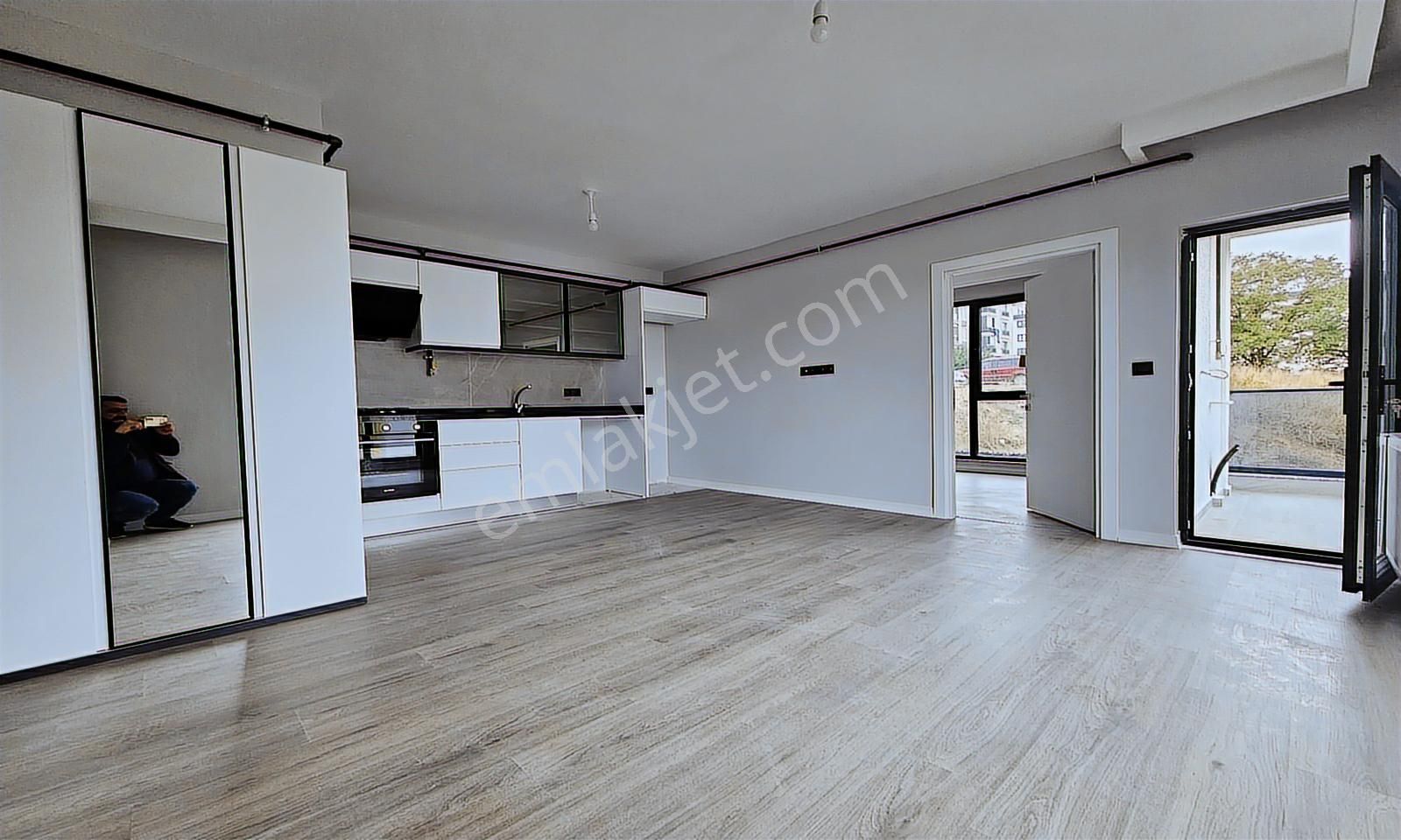 Yaşam'dan İstasyon Mah. Ankastreli Kapalı Otopaklı Portmantolu - Görsel 22