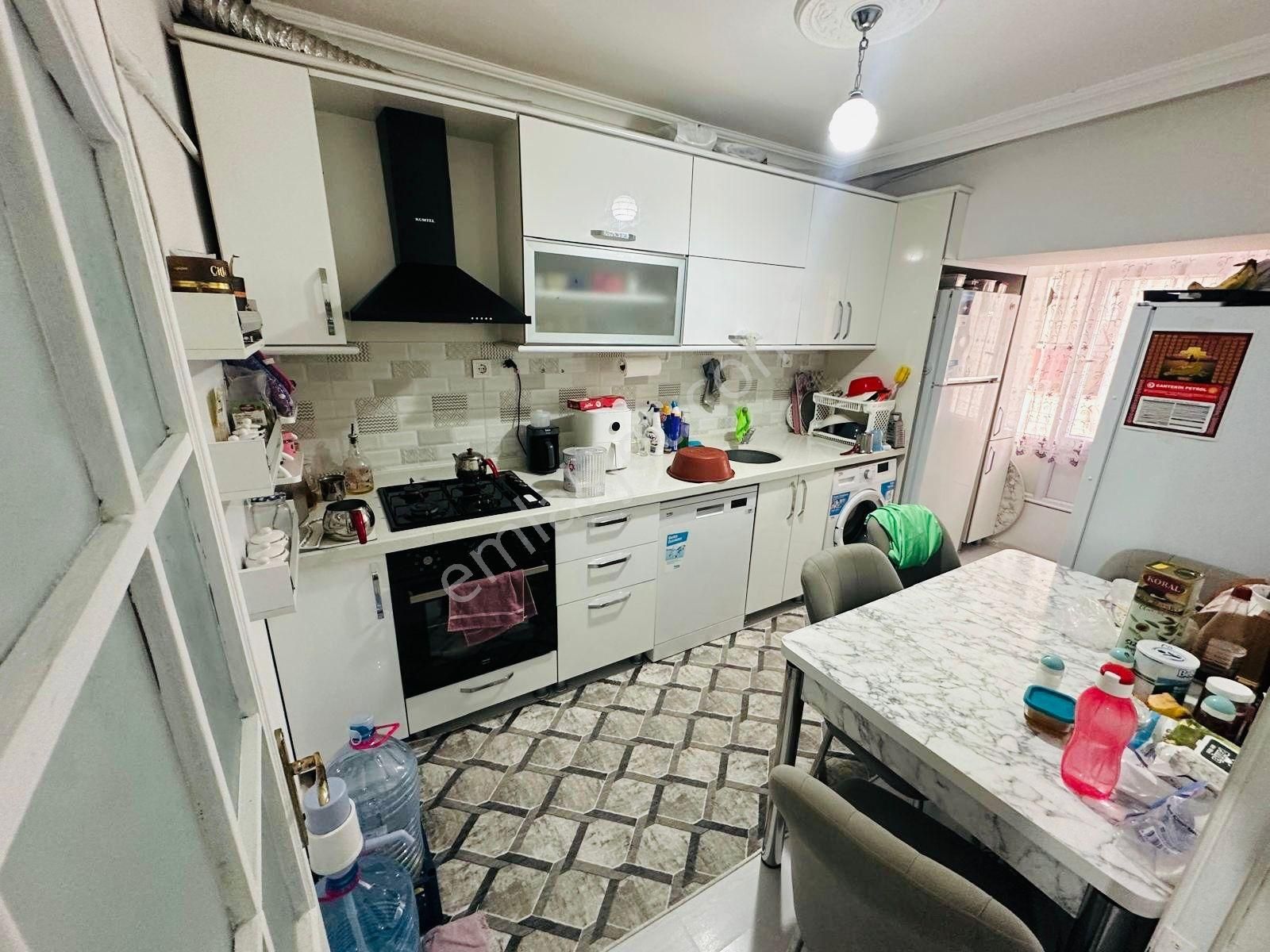 Sincan Akşemsettin Mh'de Yalıtımlı 3+1 Ön Cephe Masrafsız Dairee