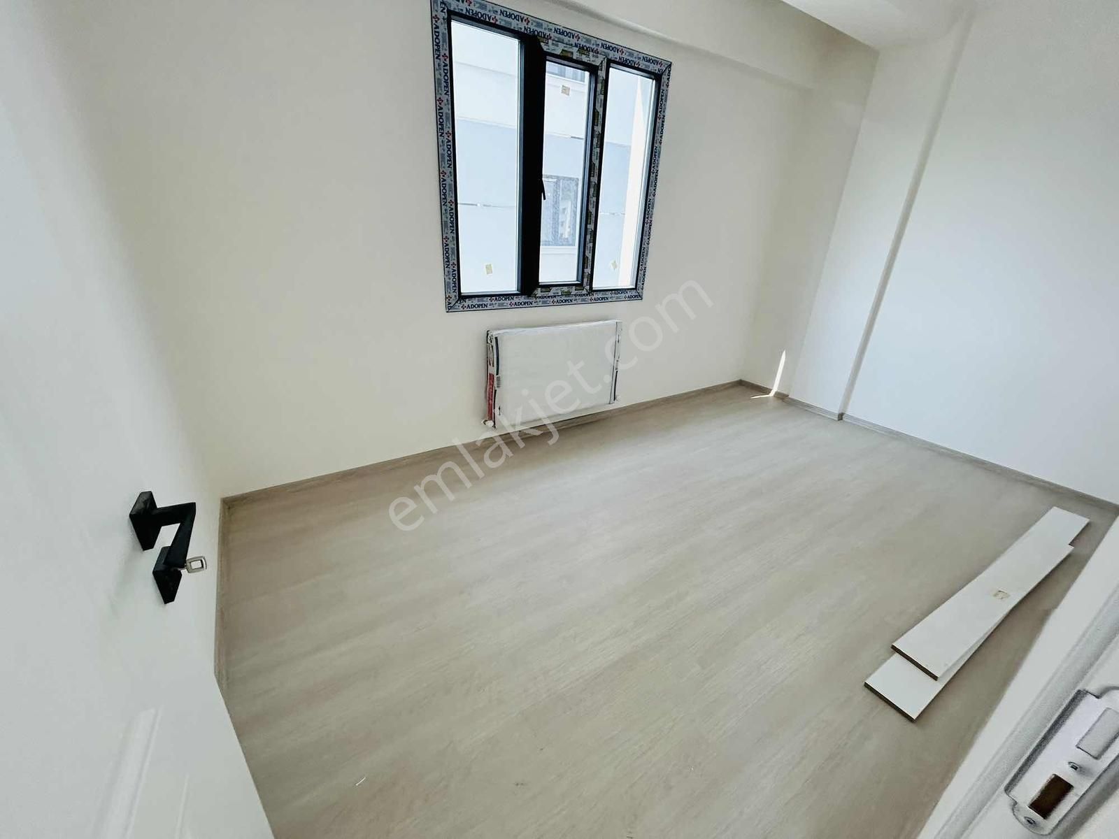 Asil Emlak'tn Muradiye'de Site İçersinde 1+1 Satılık Daire - Görsel 27