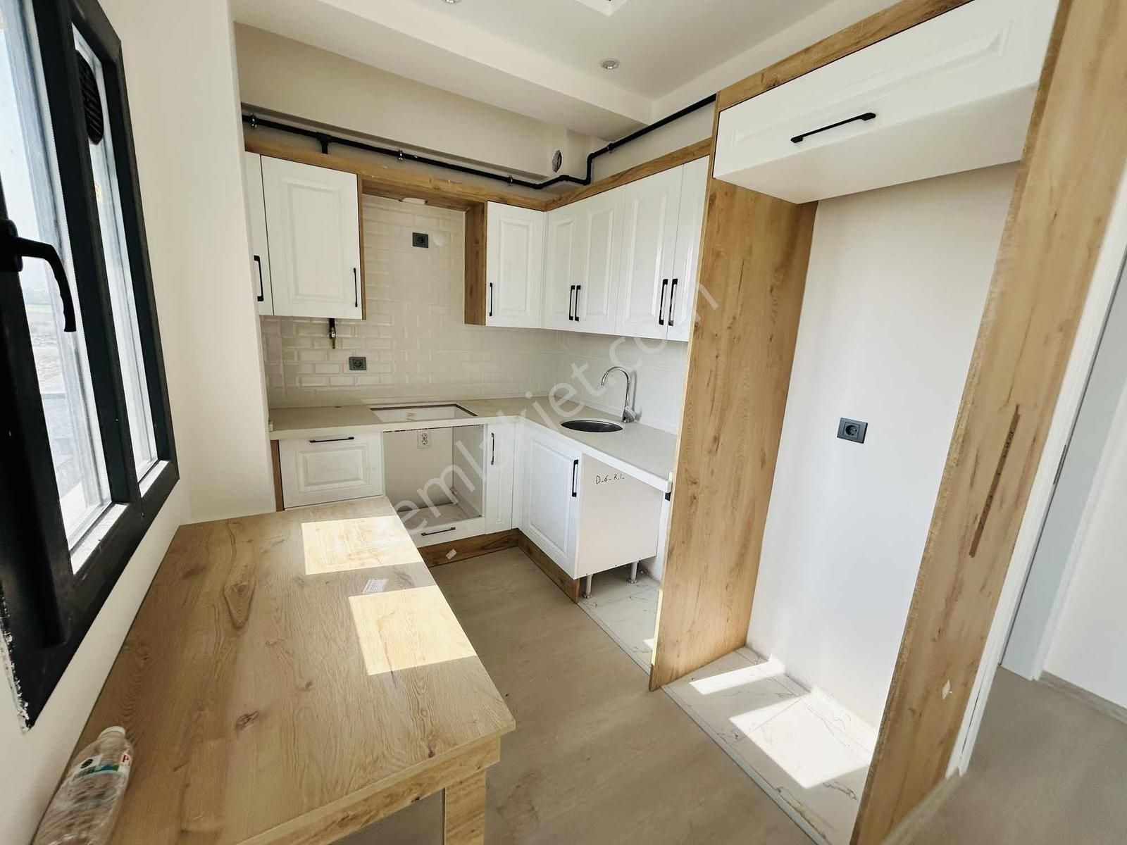 Asil Emlak'tn Muradiye'de Site İçersinde 1+1 Satılık Daire - Görsel 32