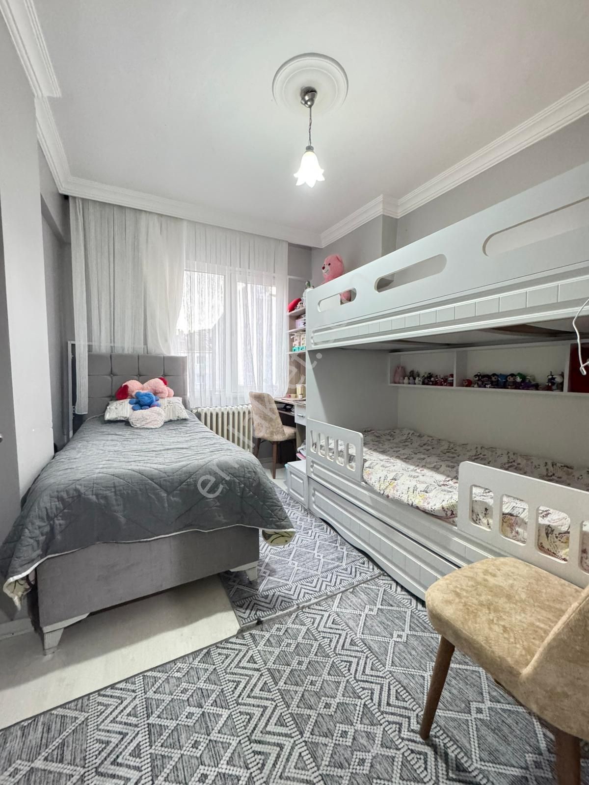 Reşadiye Mahallesinde 3+1 Ara Katta Masrafsız Satılık Daire Fırsatı - Görsel 19
