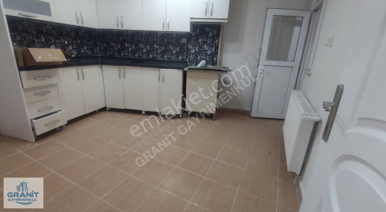 Granit Gayrimenkul'den 2+1 90 M2 Tadilatları Yapılmış Satılık - Görsel 4