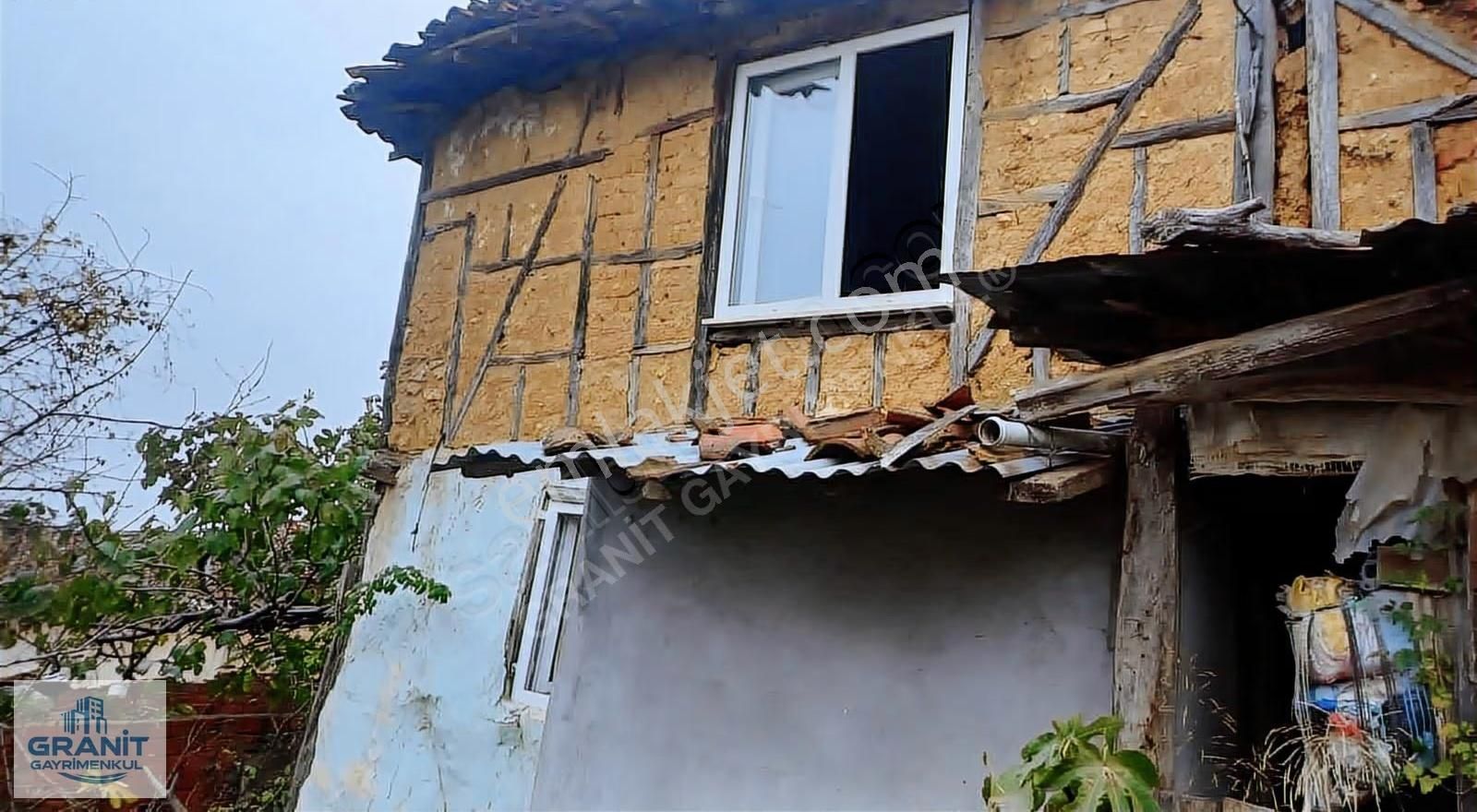 Granit Gayrimenkul Den Kemalpaşa Onaçta - Görsel 8