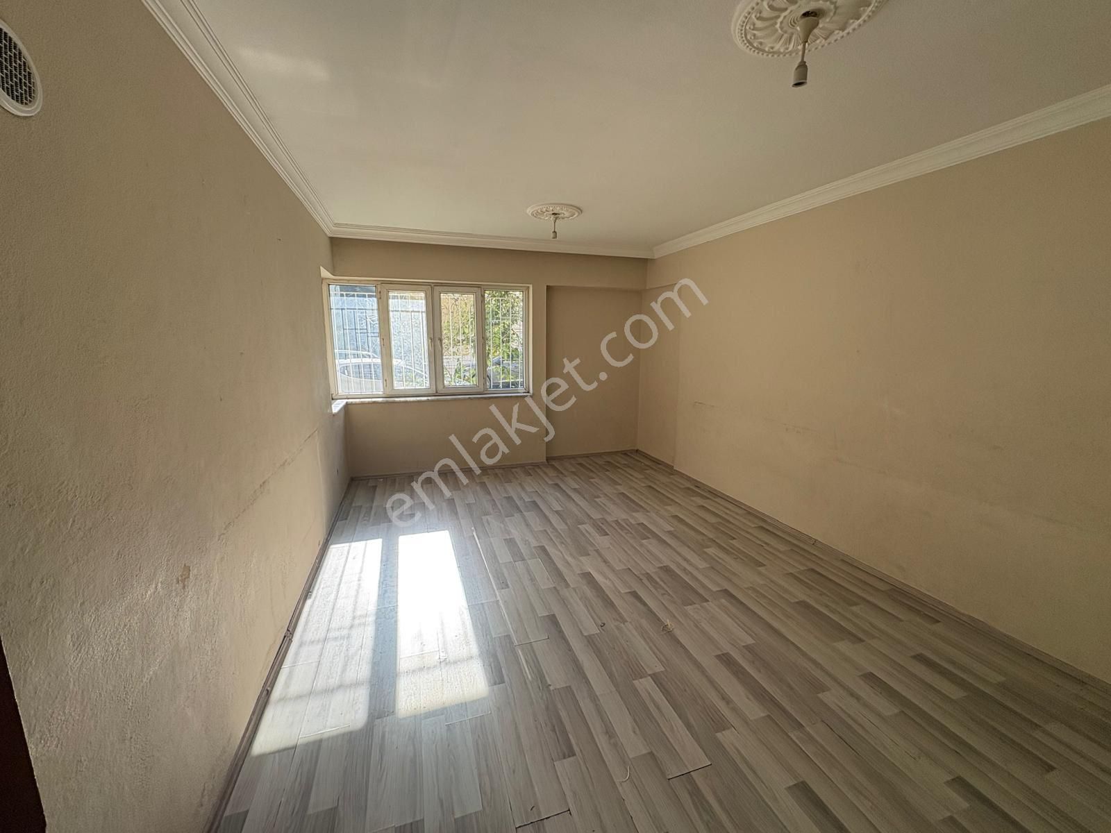 Miray Emlaktan Cumhuriyet Mahallesinde Satılık 3+1 Daire - Görsel 13