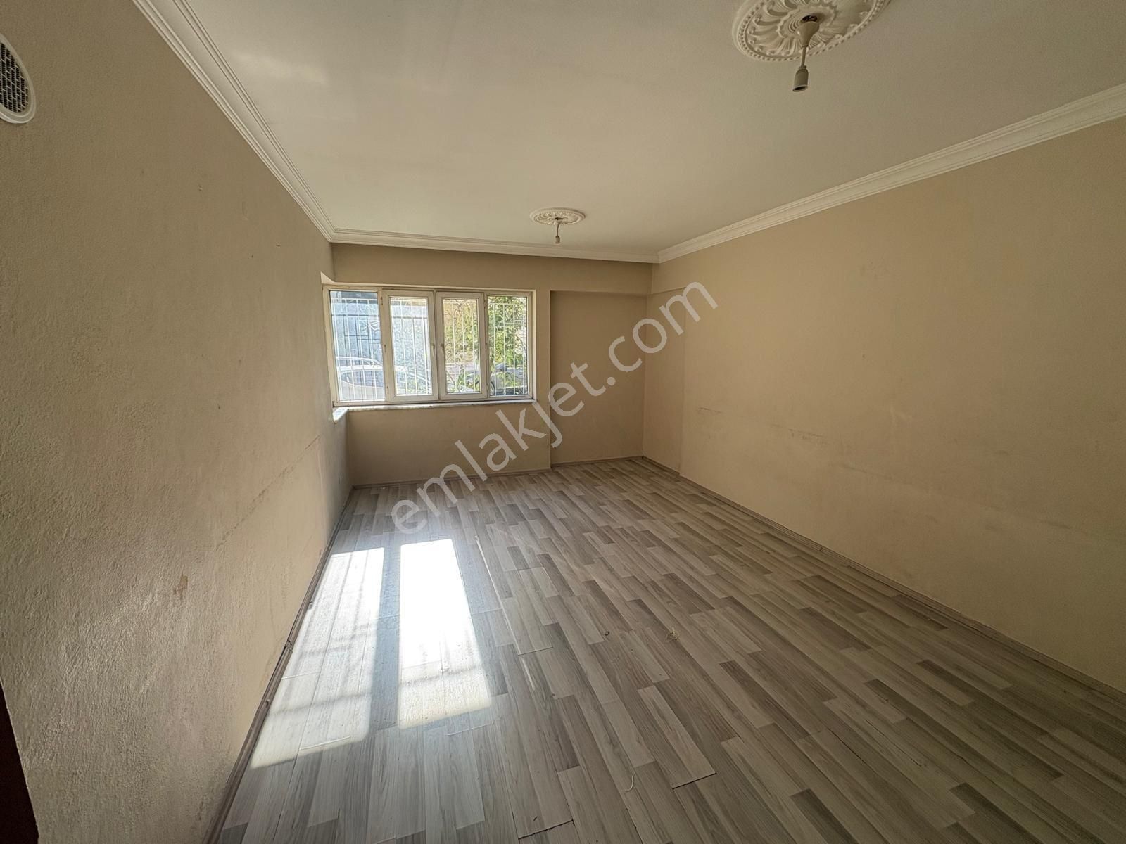 Miray Emlaktan Cumhuriyet Mahallesinde Satılık 3+1 Daire - Görsel 12