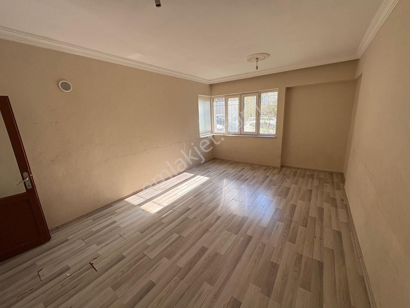 Miray Emlaktan Cumhuriyet Mahallesinde Satılık 3+1 Daire - Görsel 10