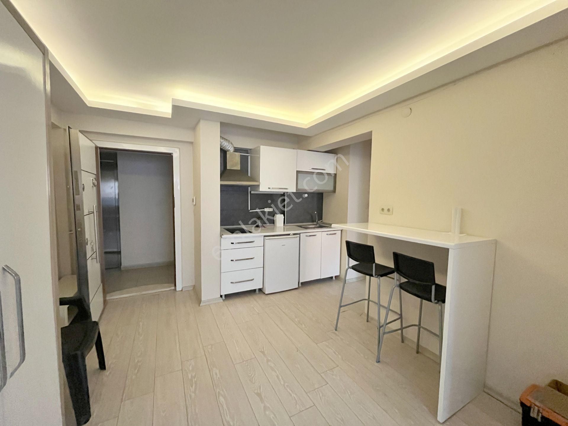 Menemen Ulukent İzban Yakınında Eşyalı Kiralık 1+1 Daire