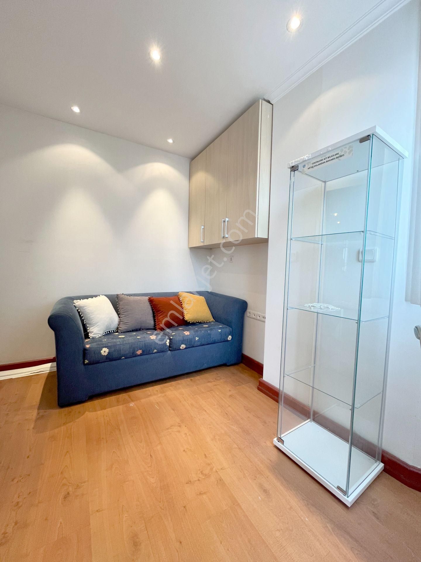 Karşıyaka İzban Yanı | Eşyalı Ofis | Merkezi Konum - Görsel 12