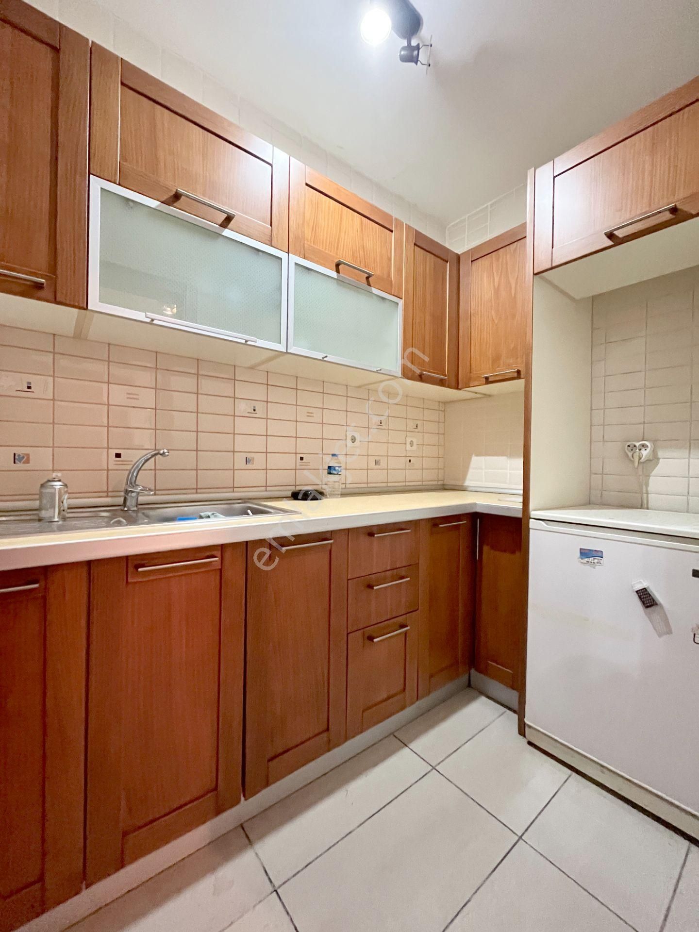 Karşıyaka İzban Yanı | Eşyalı Ofis | Merkezi Konum - Görsel 7