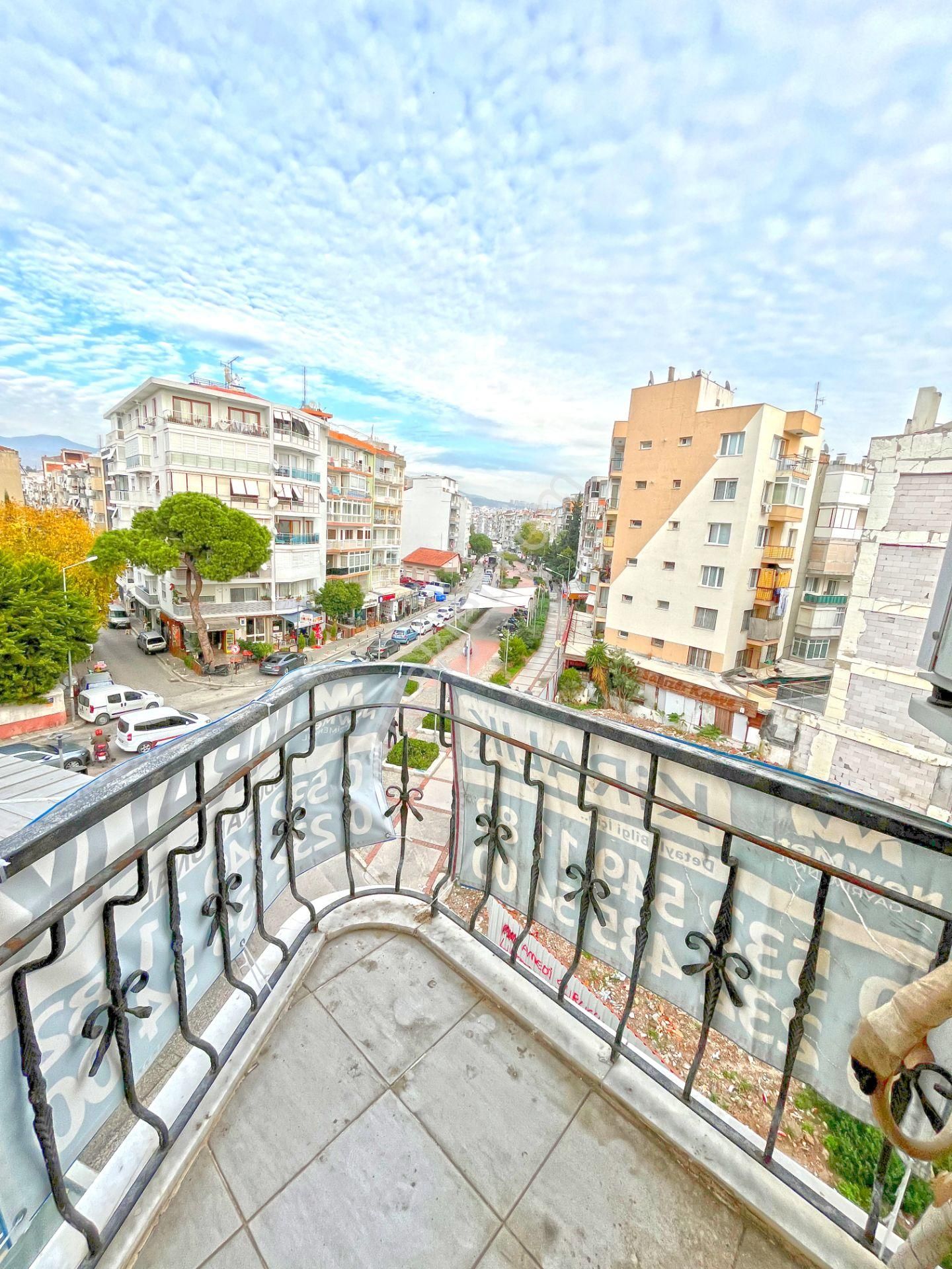 Karşıyaka İzban Yanı | Eşyalı Ofis | Merkezi Konum - Görsel 13