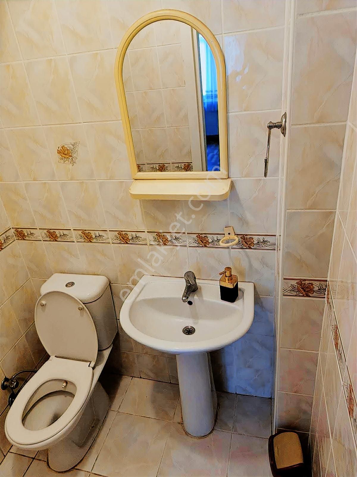Bahçelievler Mahallesi. Fatih Cad Üzeri Kiralık 2+1 Eşyalı Daire - Görsel 17