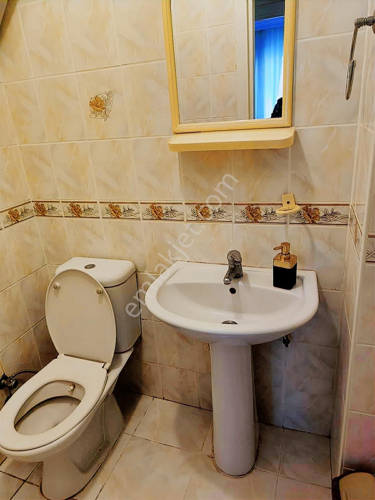 Bahçelievler Mahallesi. Fatih Cad Üzeri Kiralık 2+1 Eşyalı Daire - Görsel 20