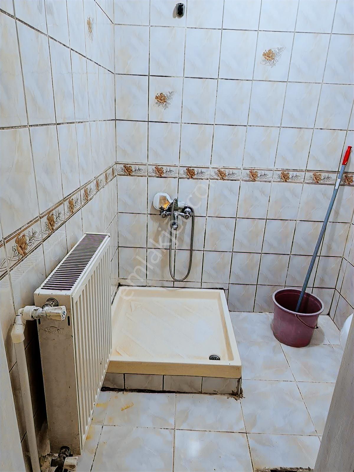 Bahçelievler Mahallesi. Fatih Cad Üzeri Kiralık 2+1 Eşyalı Daire - Görsel 10
