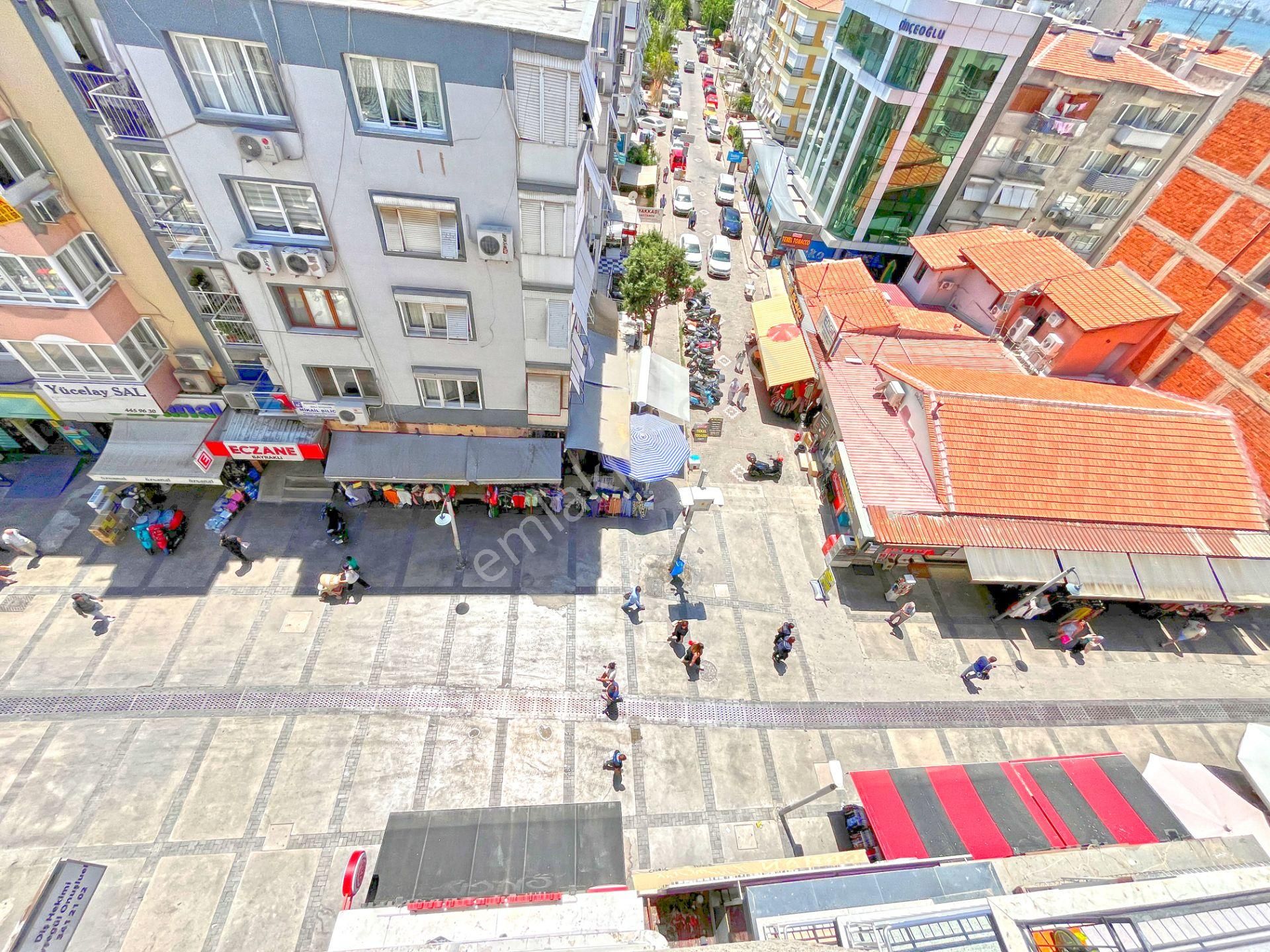 Bayraklı Sevgi Yolunda İzban Yakını Kiralık 3+1 Daire - Görsel 18