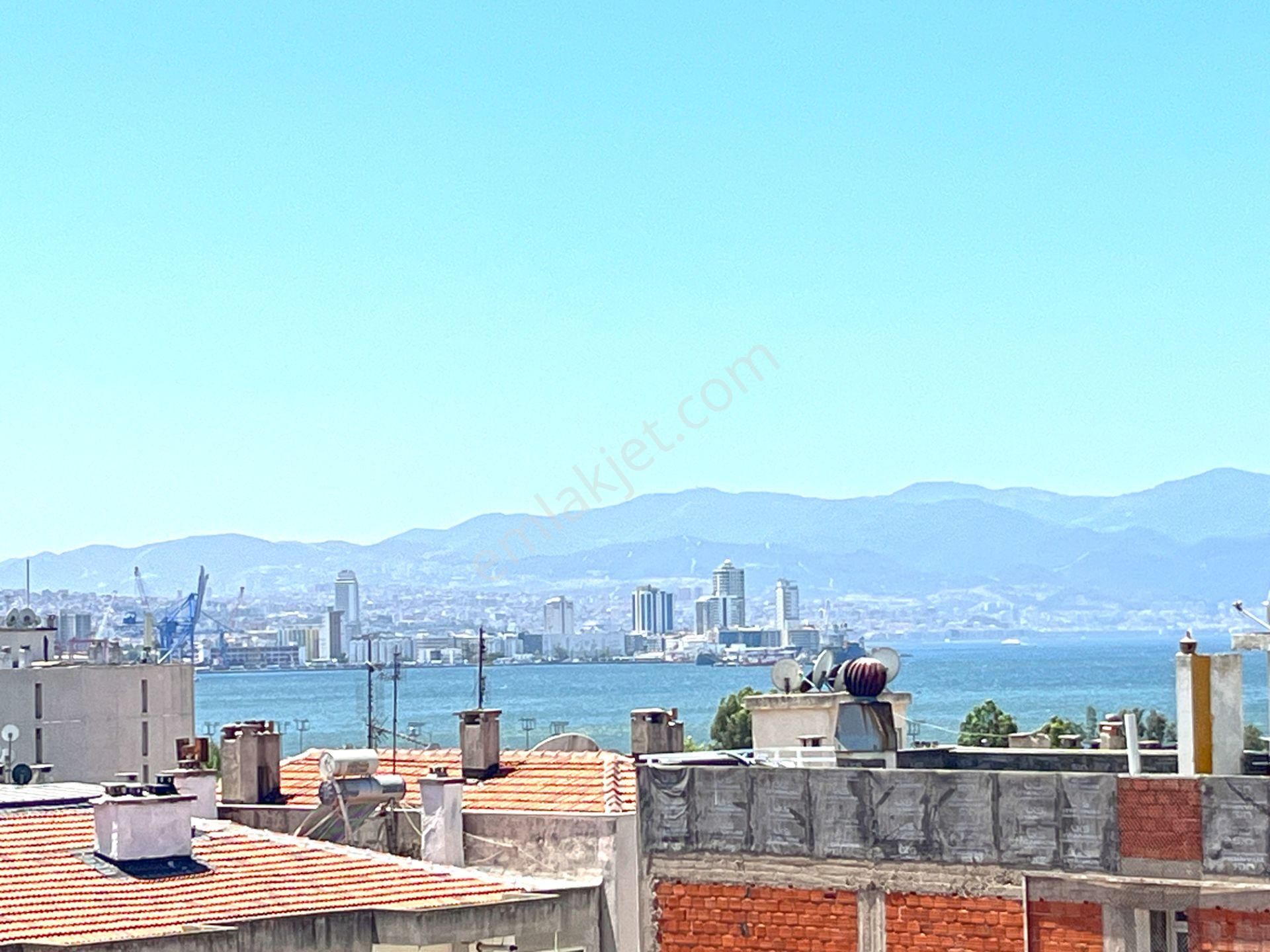 Bayraklı Sevgi Yolunda İzban Yakını Kiralık 3+1 Daire - Görsel 8