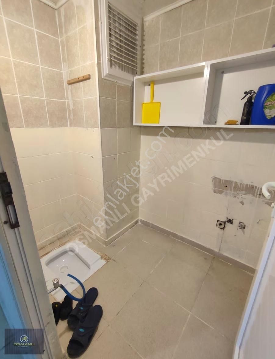 Mersin Mezitli Tece Denize 350 Mt Site İçi 2+1 Geniş Daire - Görsel 9