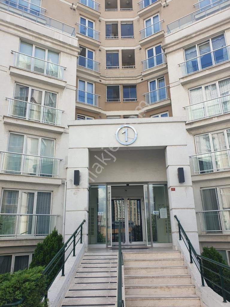 Avrupa Konutları 2 En Geniş 1+1 7.kat 107m2