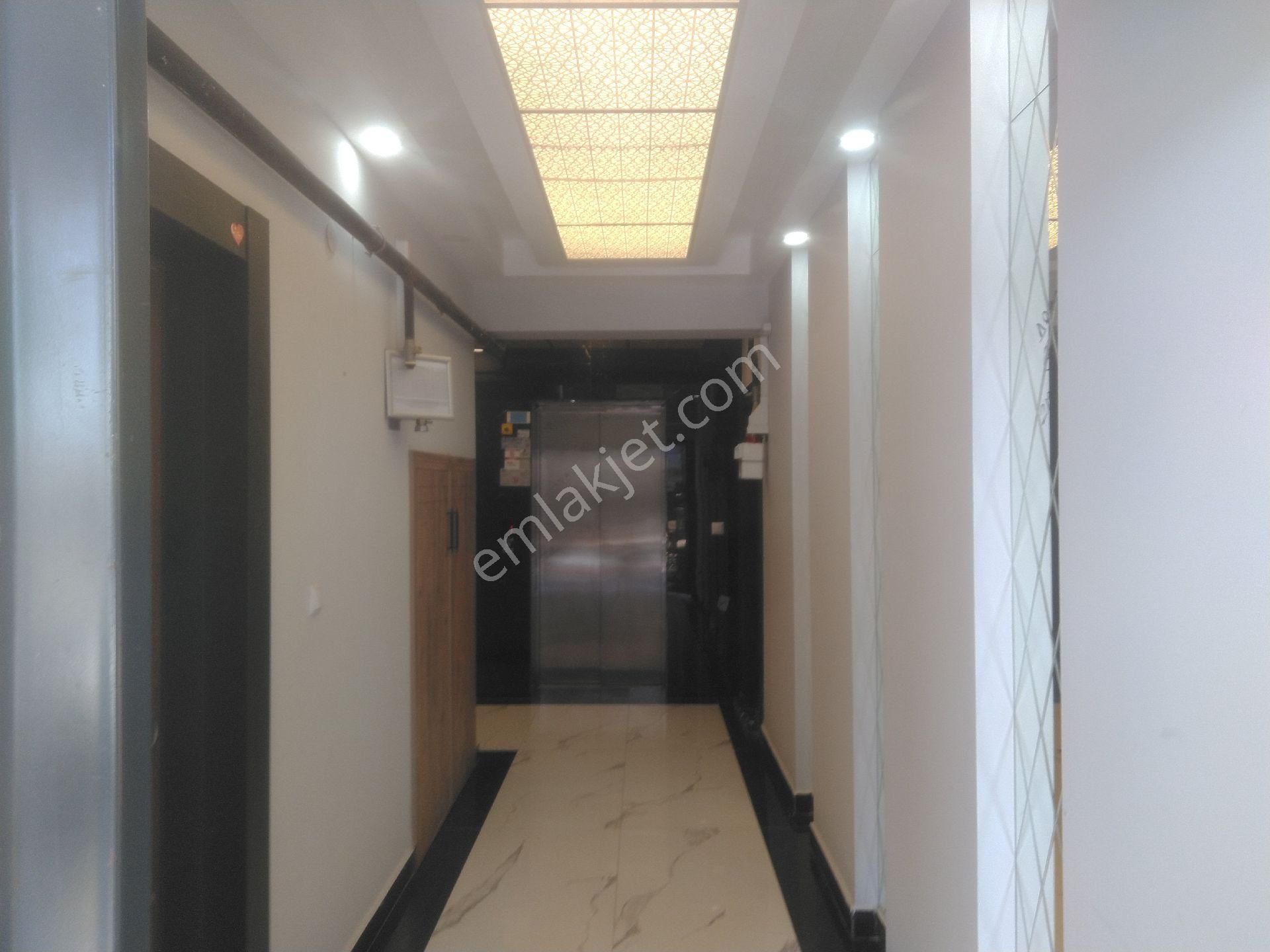 Bergama Fatih Mah Doğa Koleji Mevki Ful Eşyalı Ara 2.kat 1+1 Geniş Ultra Lüks Daire Kiralık - Görsel 6