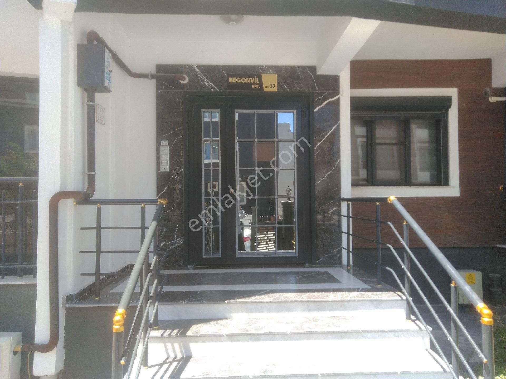 Bergama Fatih Mah Doğa Koleji Mevki Ful Eşyalı Ara 2.kat 1+1 Geniş Ultra Lüks Daire Kiralık - Görsel 2