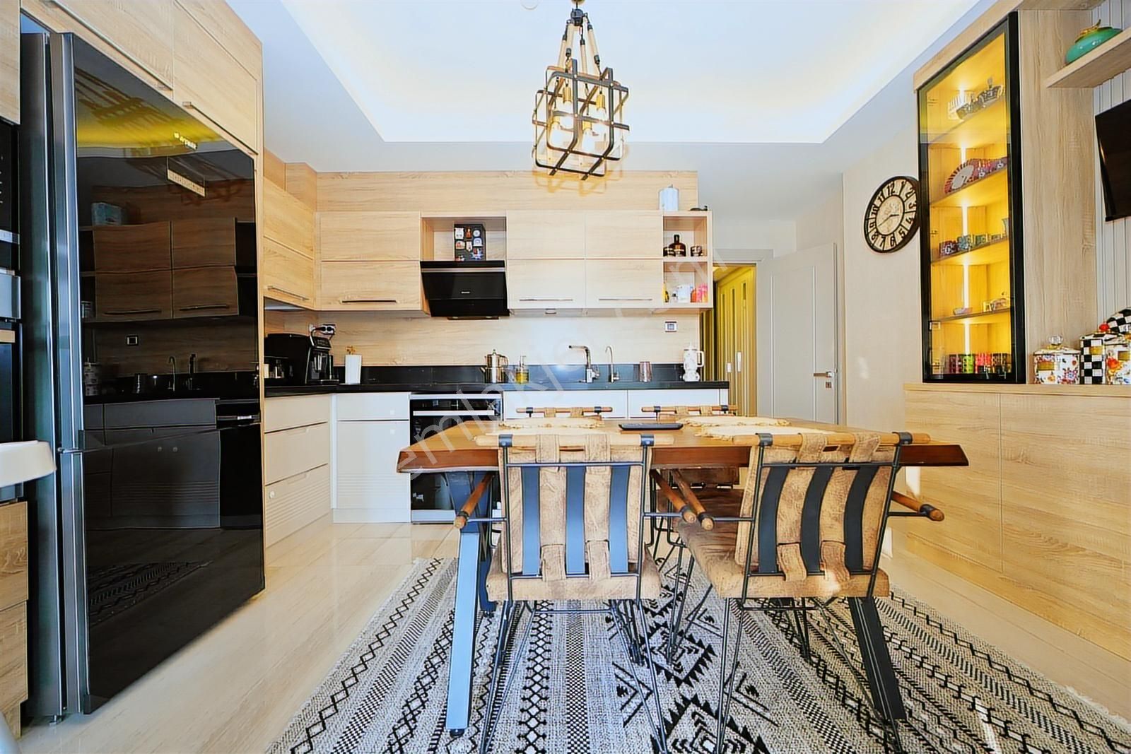 Rw Land Gayrimenkul Btg İnvetum 3.5+1 222m2 Manzaralı Dubleks - Görsel 6