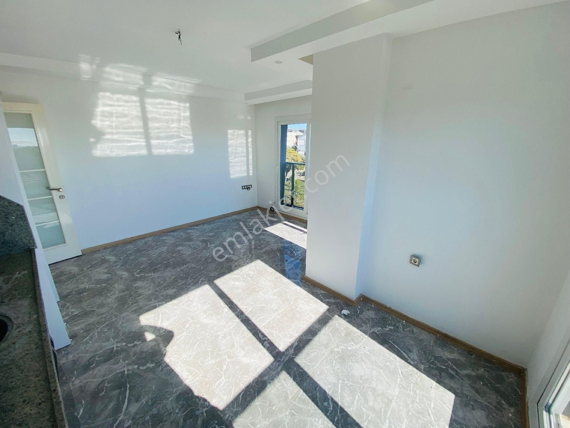 Didim Merkezde Satılık 2+1 Asansörlü Daire - Görsel 3