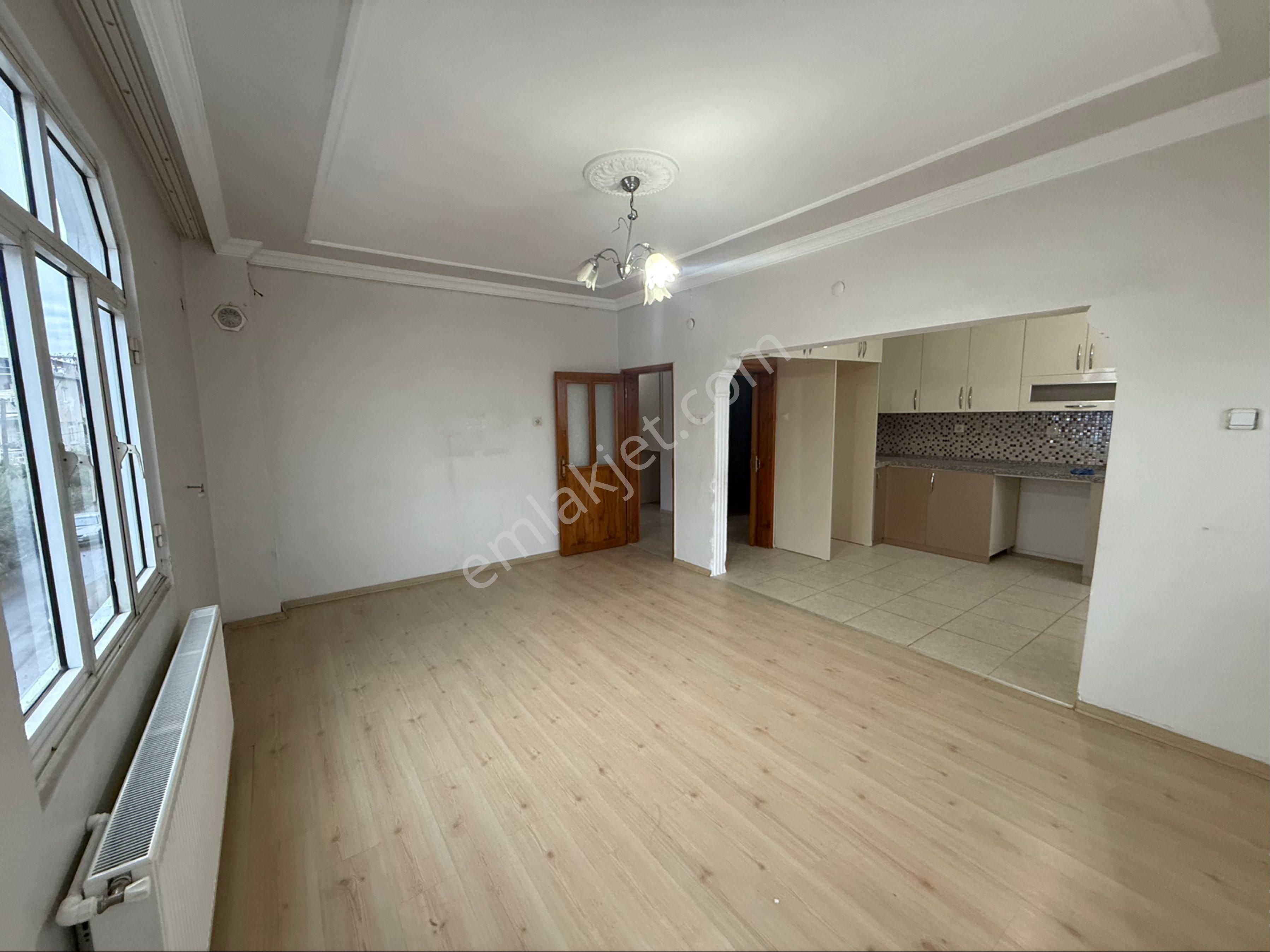 Özkandan Yeşilyurtta Kiralık Petek Kombili 3+1 - Görsel 8
