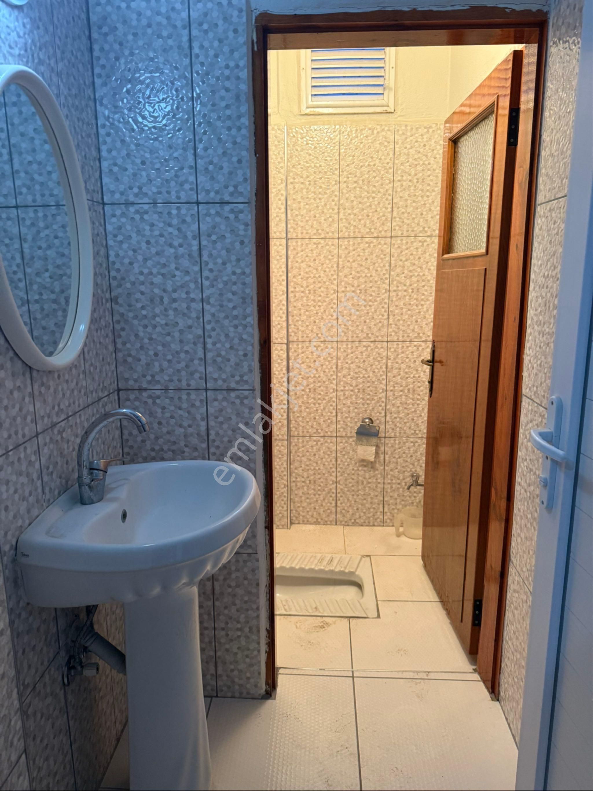 Özkandan Yeşilyurtta Kiralık Petek Kombili 3+1 - Görsel 5