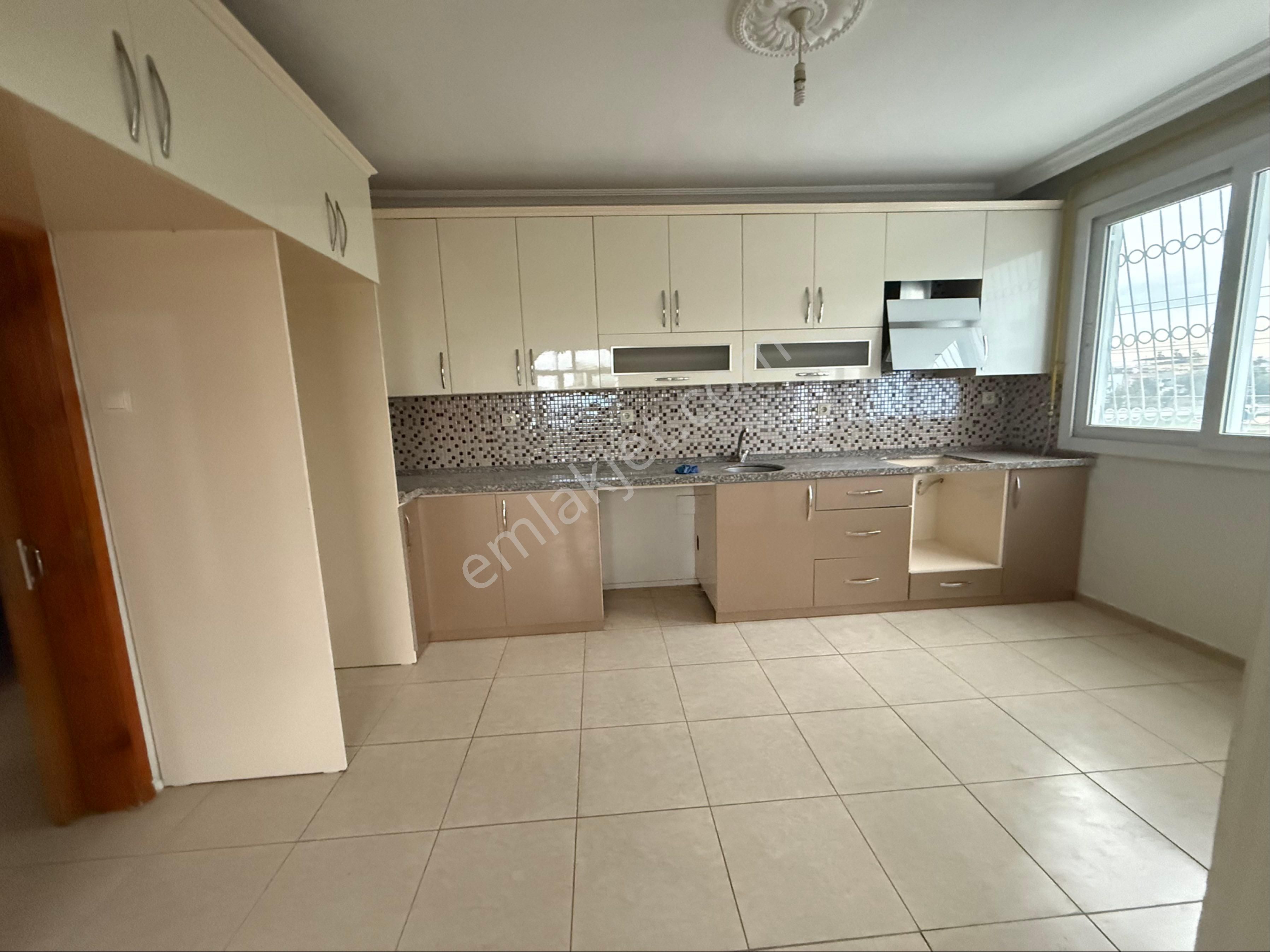 Özkandan Yeşilyurtta Kiralık Petek Kombili 3+1 - Görsel 7