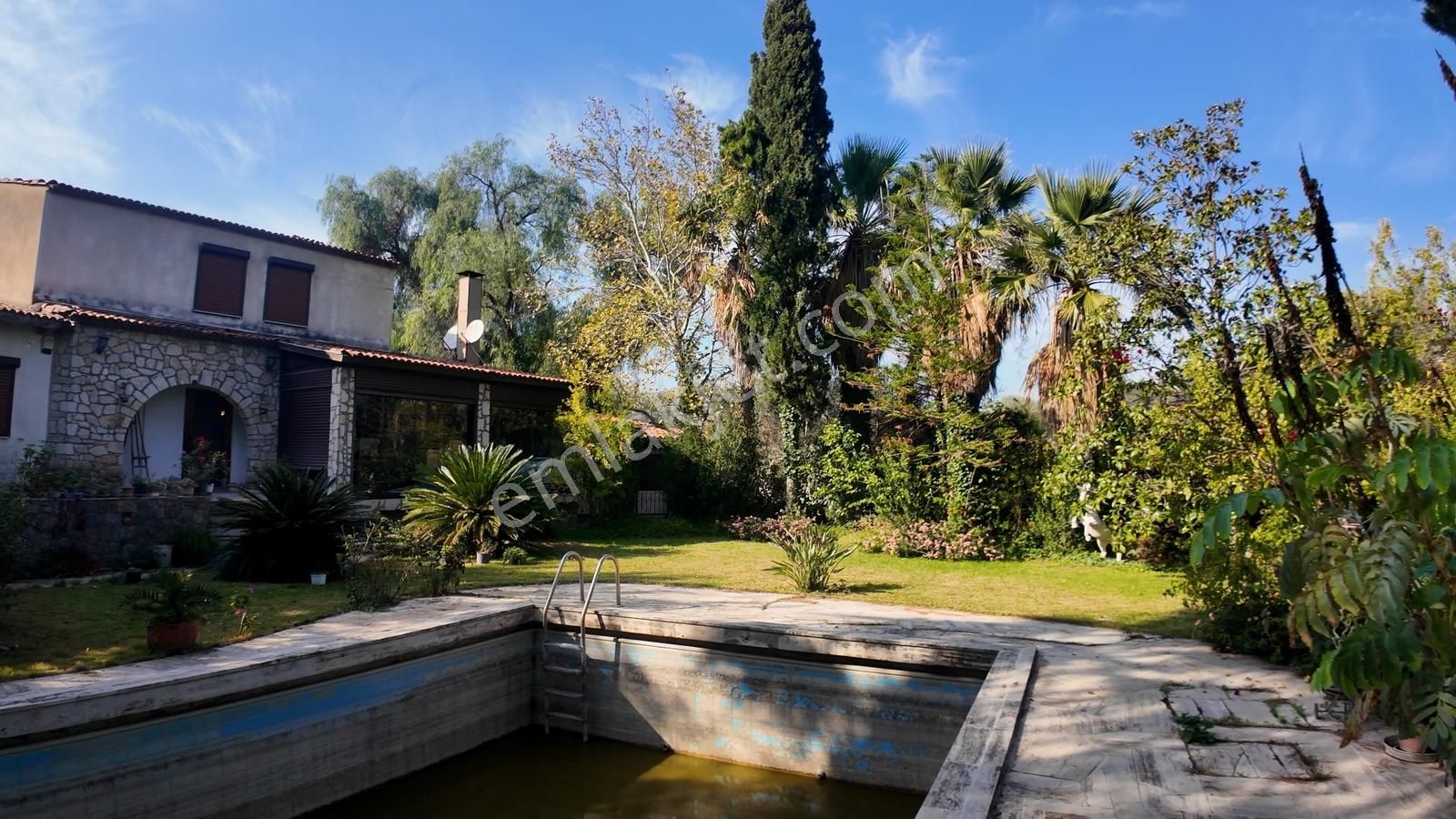 Urla Denizli'de 2913 M2 Arazi İçinde 2 Adet Müstakil Villa - Görsel 26