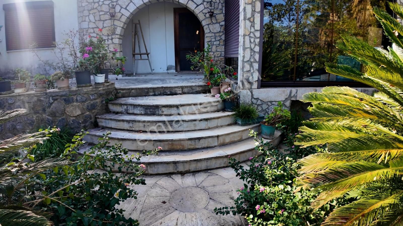 Urla Denizli'de 2913 M2 Arazi İçinde 2 Adet Müstakil Villa - Görsel 20